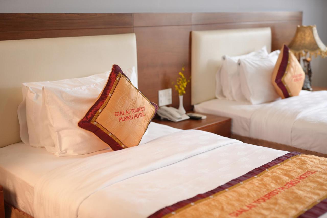 Pleiku Hotel Buitenkant foto