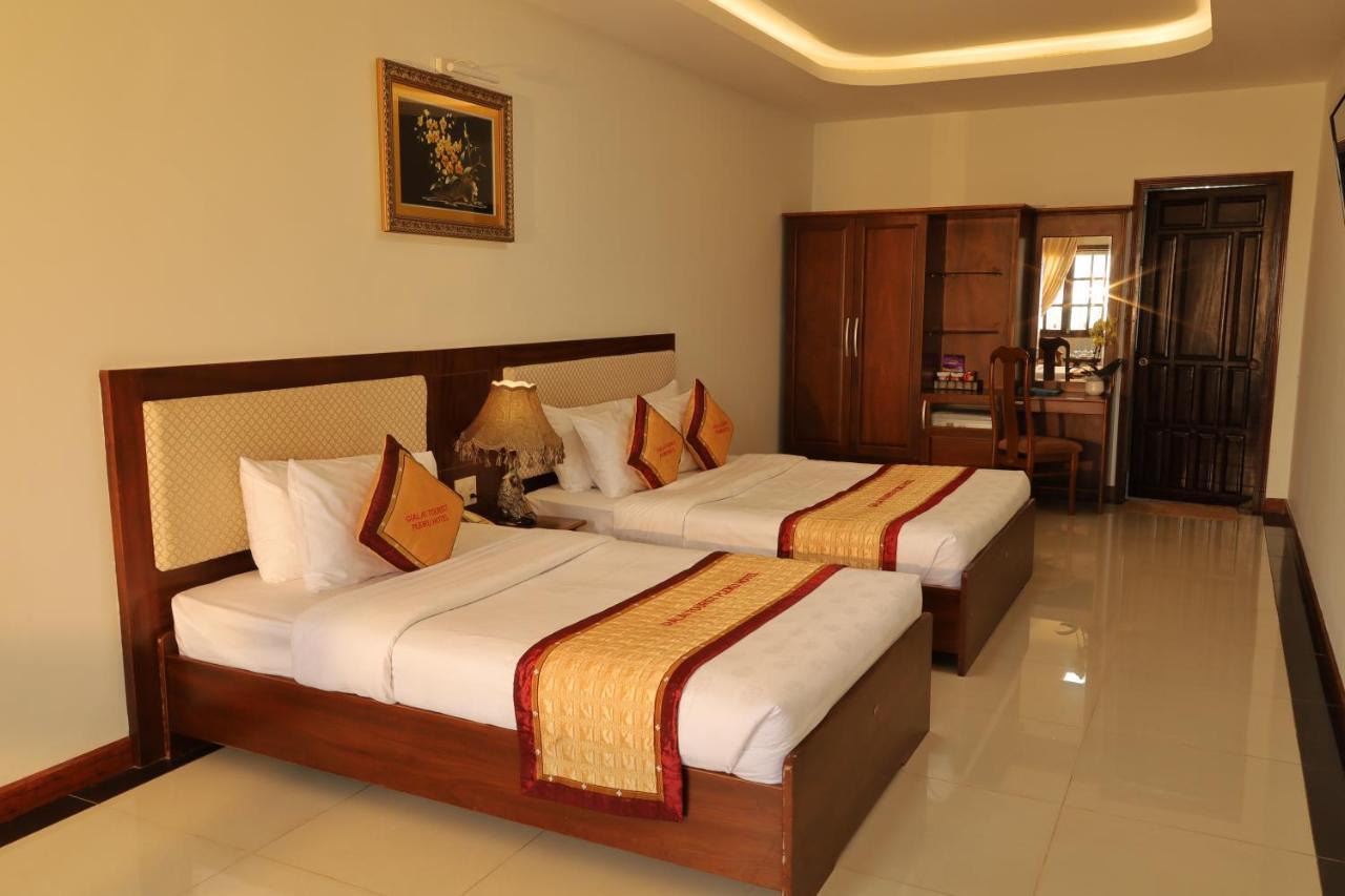 Pleiku Hotel Buitenkant foto